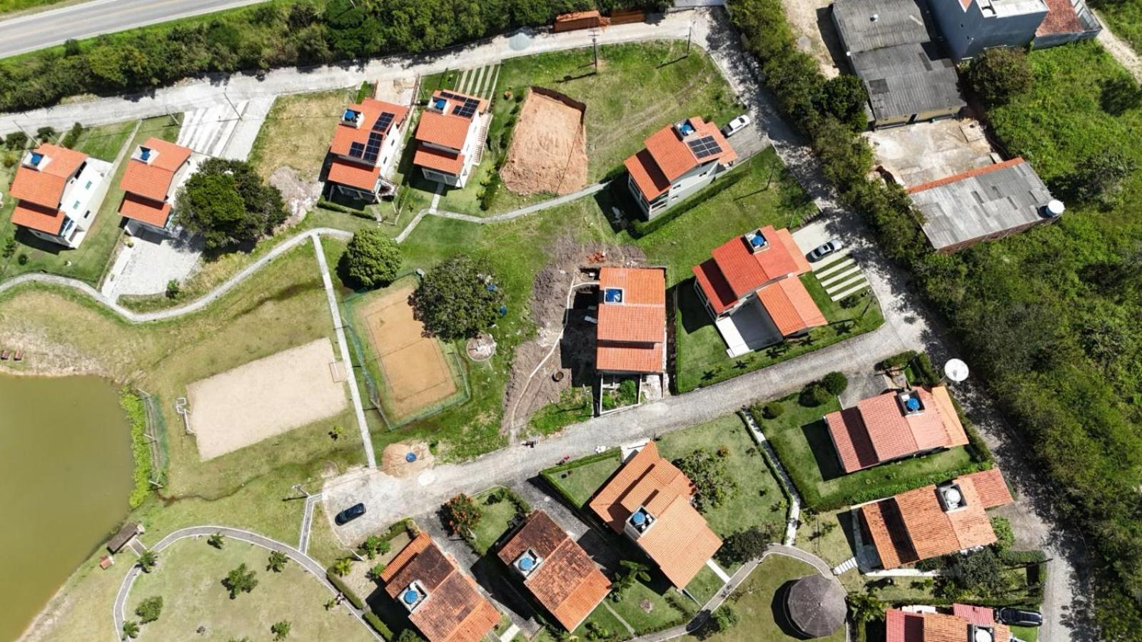 Casa Totalmente Equipada Ampla E Confortavel Em Condominio - Cha Grande-Pe Esterno foto